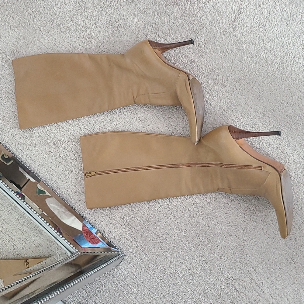Stuart Weitzman Tall Leather Nude Boots